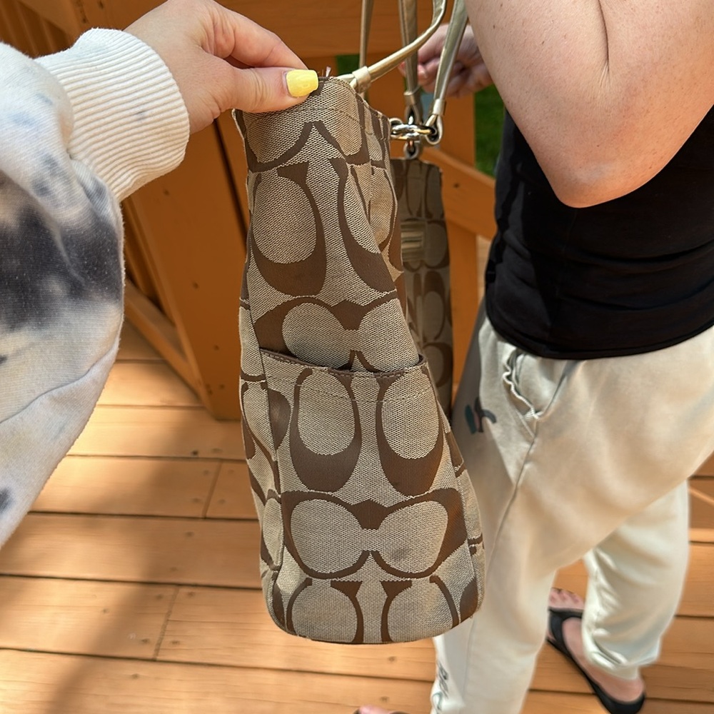 COACH Gabby Signature Large Carryall Tote Bag with Leather Trim - Picture 4 of 15